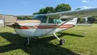 Cessna 172N N6252D aircraft front view