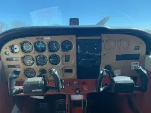 Cessna 172N N6252D aircraft instrument panel